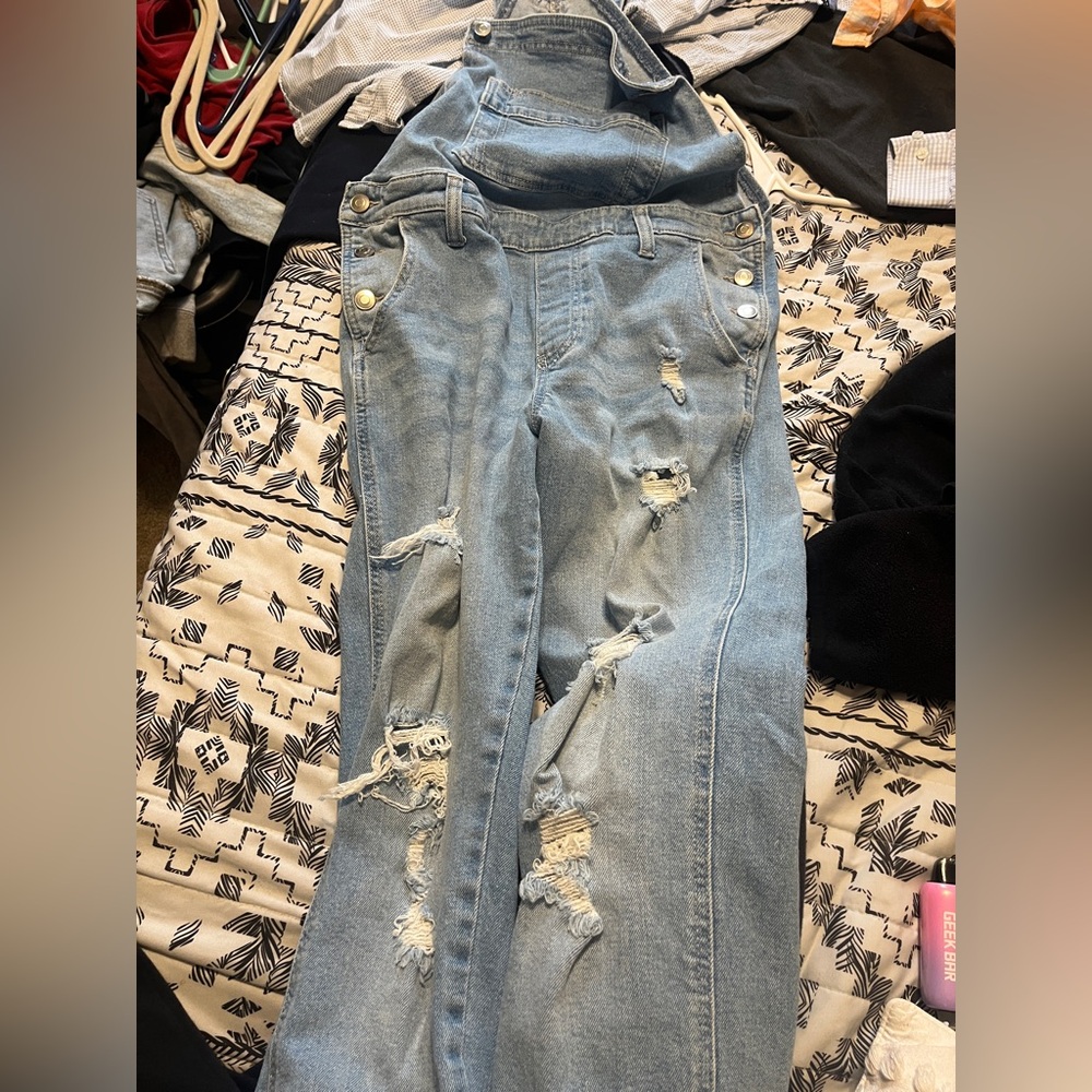 Distressed Light Blue Women's Jeans